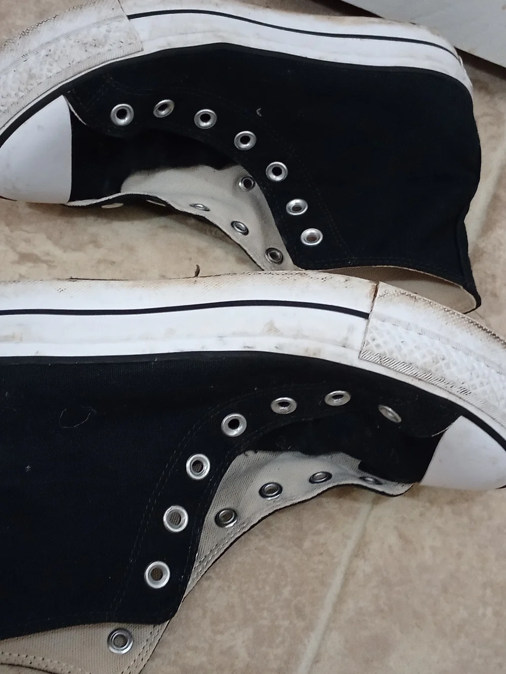 Black Converse Chuck Taylor All Star platform high-top sneakers Size 8.5